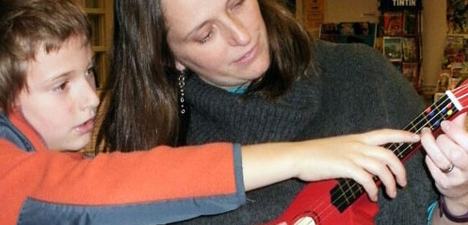 Ukuleleonlineclass FamilyLessons Image